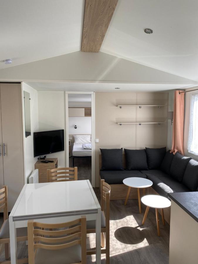 Mobil-Home 4 6 Personnes 2 Chambres Camping Le Bois Dormant Saint-Jean-de-Monts Bagian luar foto