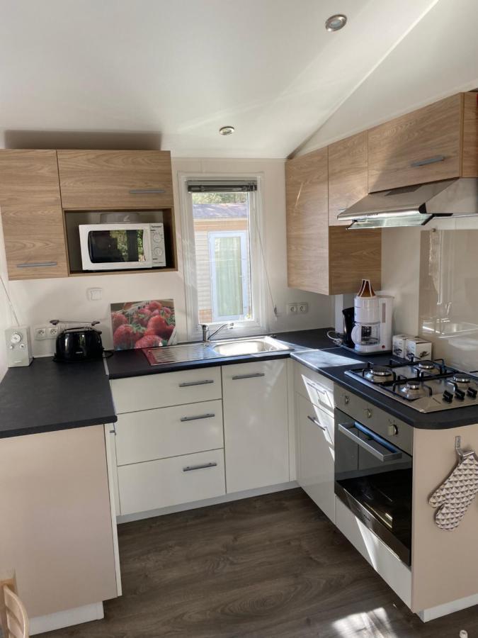 Mobil-Home 4 6 Personnes 2 Chambres Camping Le Bois Dormant Saint-Jean-de-Monts Bagian luar foto